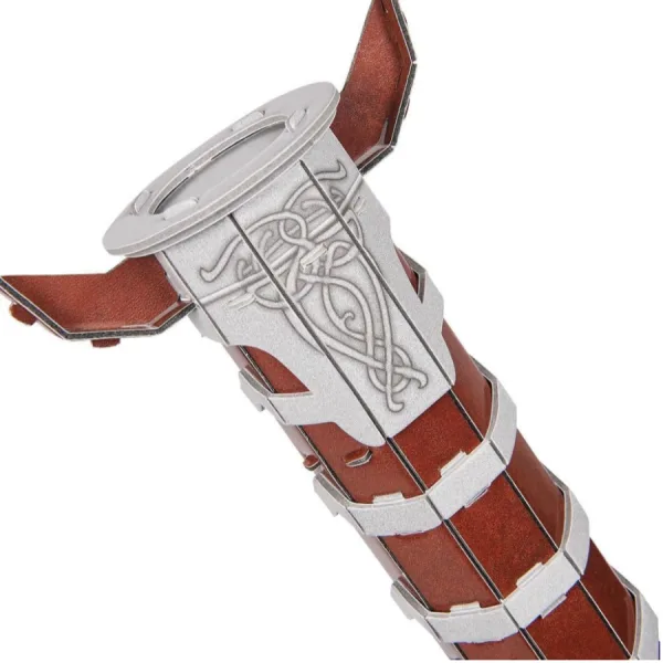 Costruisci il Martello di Thor – Puzzle 3D Marvel Epico 7 Vista laterale del puzzle 3D completo, martello di Thor per fan Marvel