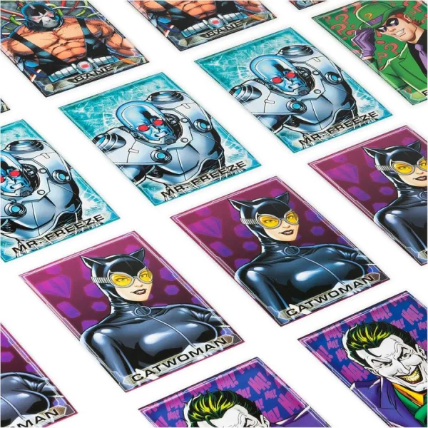 Risiko Batman - La caduta di Gotham City - Spin Master Games | 40cm x 6,5cm x 26,5cm 9 Risiko Batman - La caduta di Gotham City
